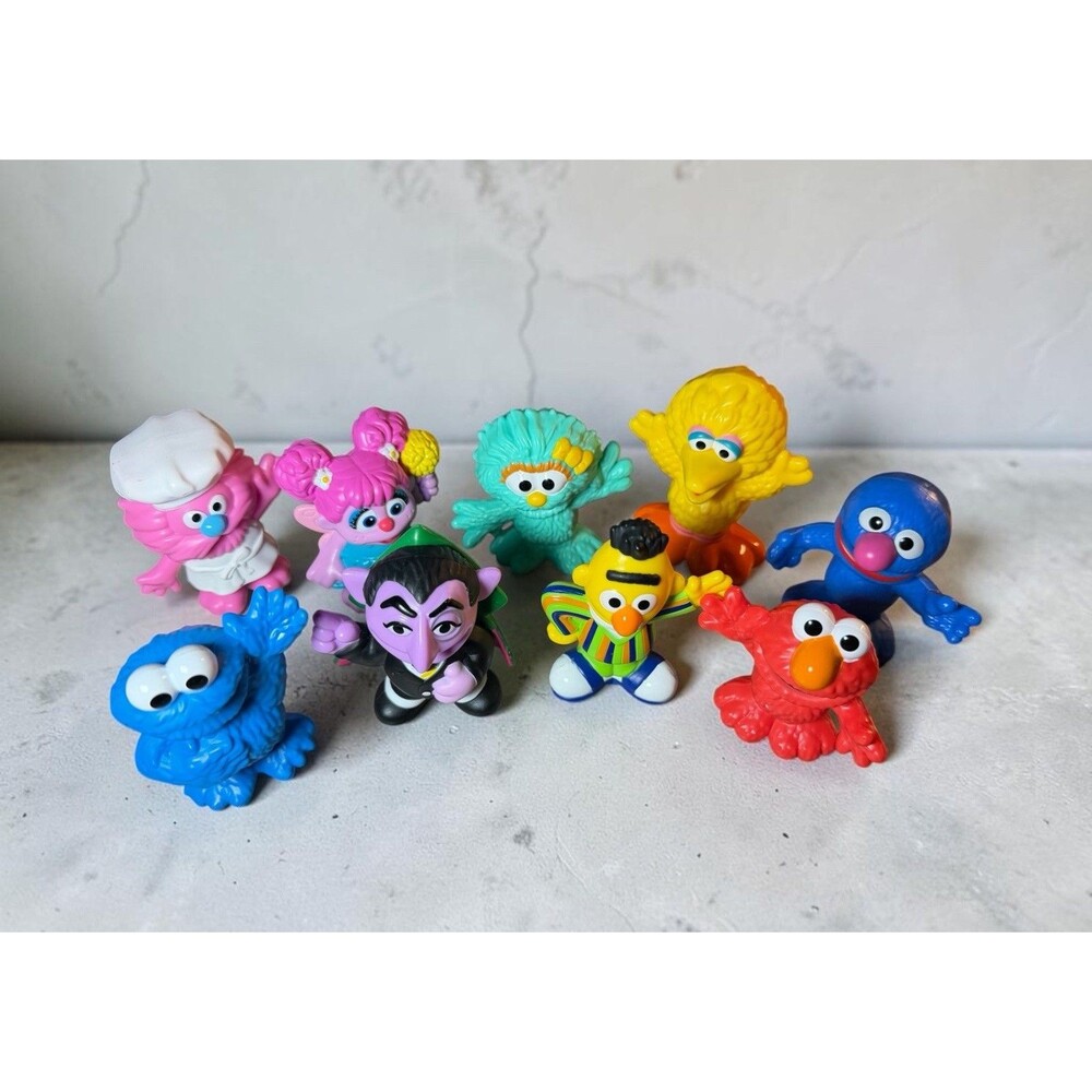 Lot Of 9 Sesame Street Hasbro Workshop 3" Plastic Figures Toys Cake Toppers